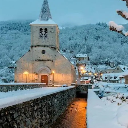 De Charme A Saint Lary - Daire Vignec