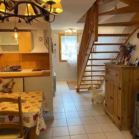 Апартаменты De Charme A Saint Lary - *